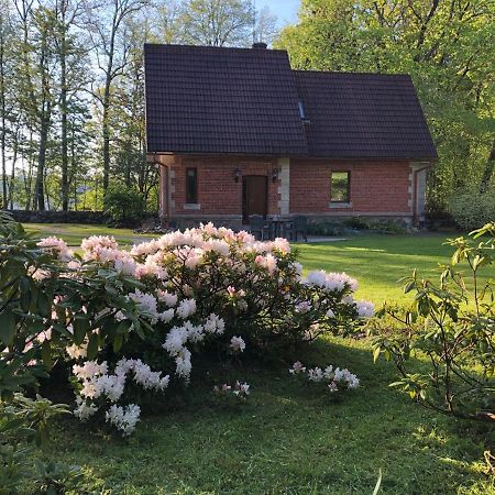 Willa Mednieku Namiņš Sigulda Zewnętrze zdjęcie